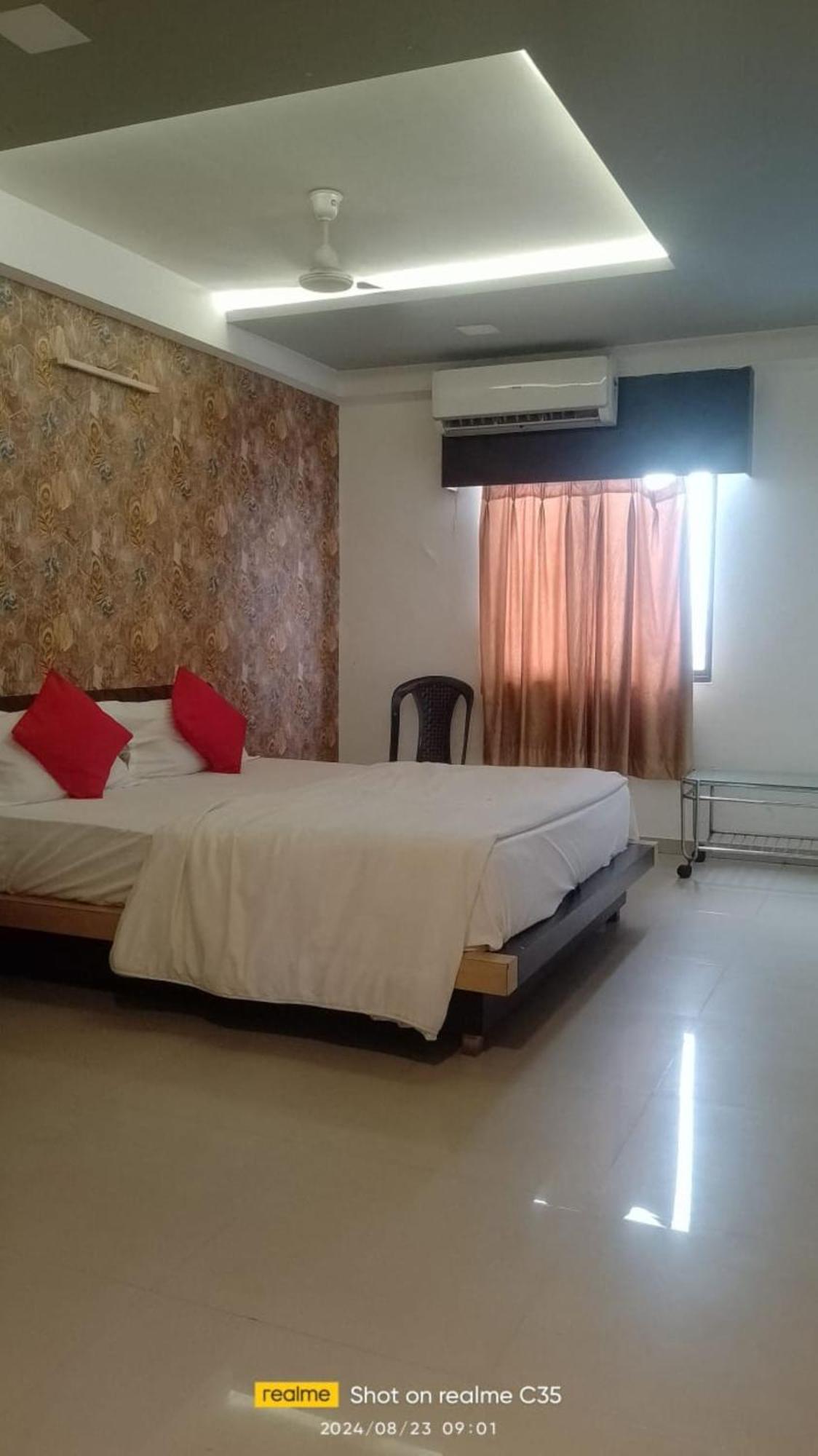 Hotel Paradise -Ahmedabad Exterior photo