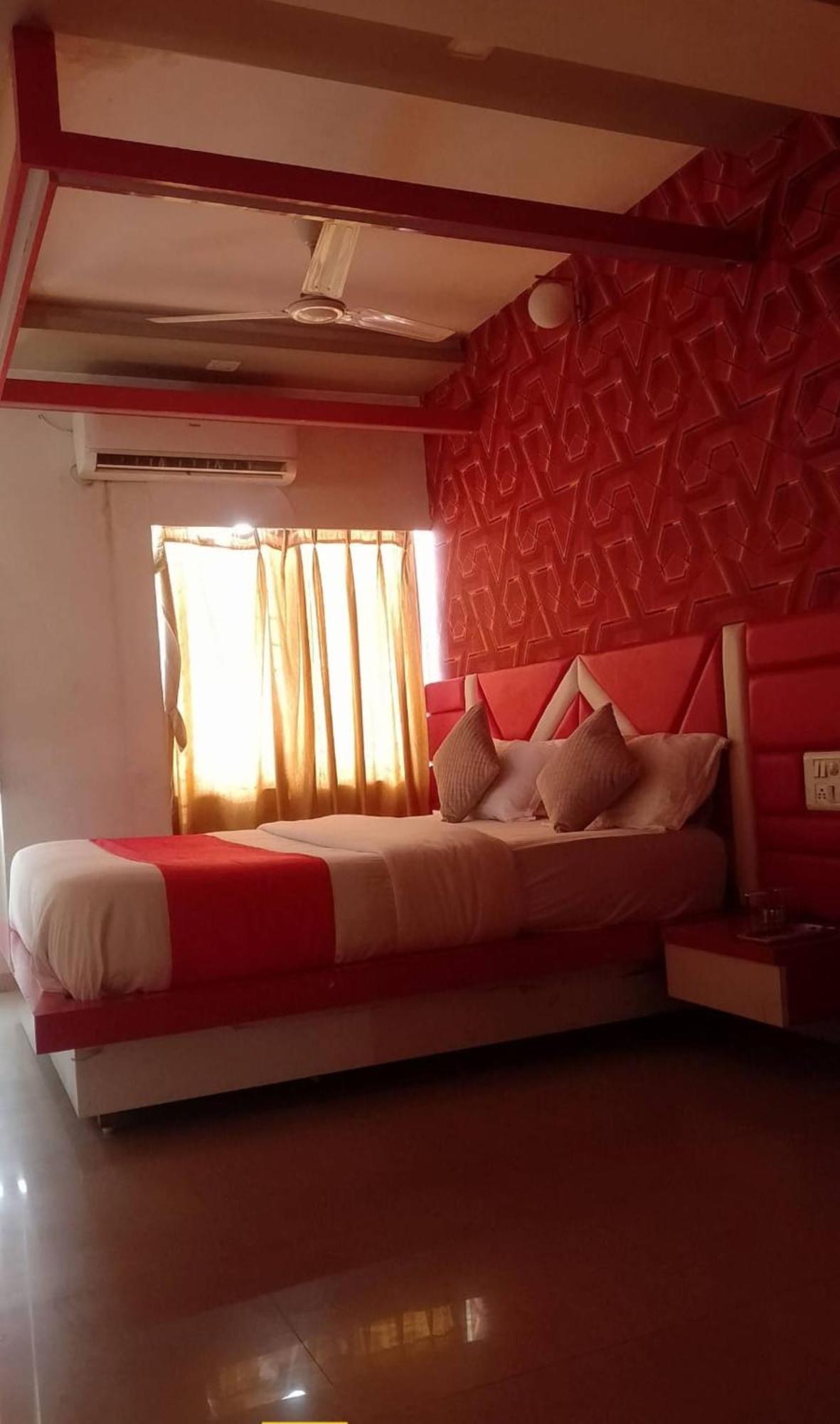 Hotel Paradise -Ahmedabad Exterior photo